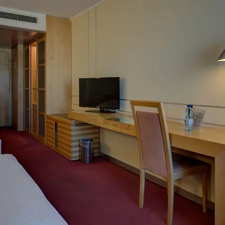 Vip Executive Entrecampos & Conference Hotel Lisbon