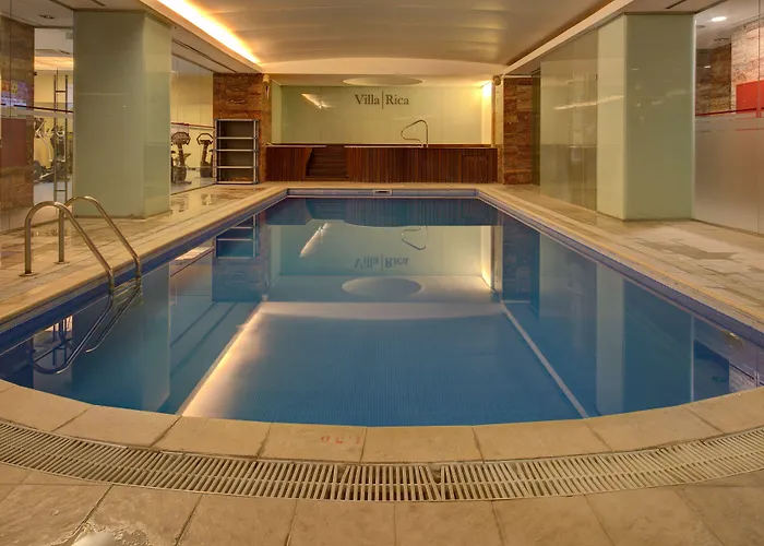 Vip Executive Entrecampos & Conference Hotel 4*