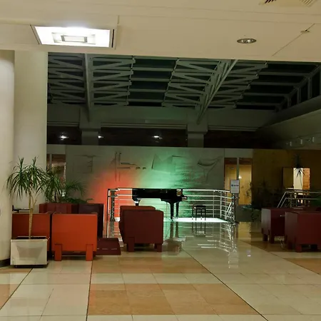Vip Executive Entrecampos & Conference Готель
