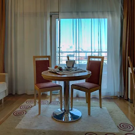 Vip Executive Entrecampos & Conference