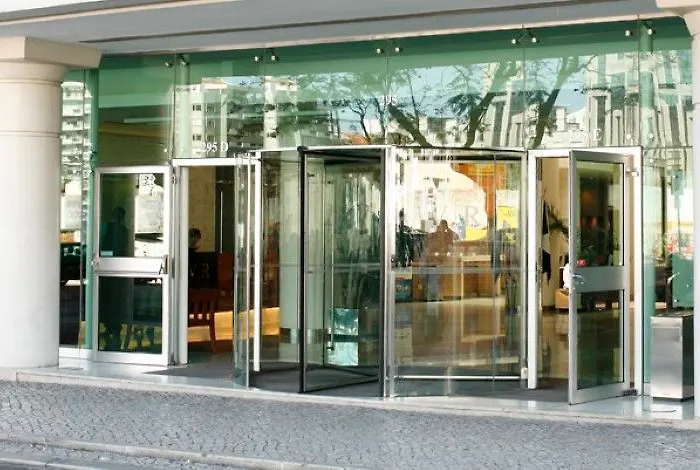 Vip Executive Entrecampos & Conference Готель 4*