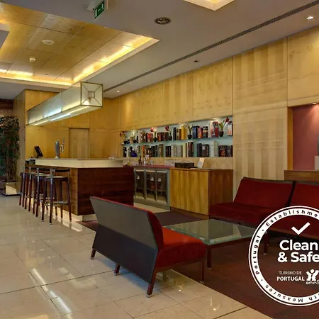 Hotel Vip Executive Entrecampos & Conference 4*