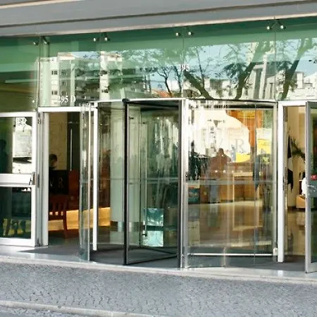 Vip Executive Entrecampos & Conference Hotel 4*